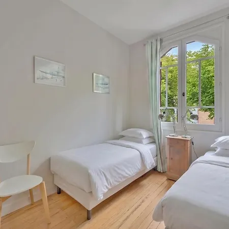 Familiale A 2 Min De La - Jardin Prive Villa *